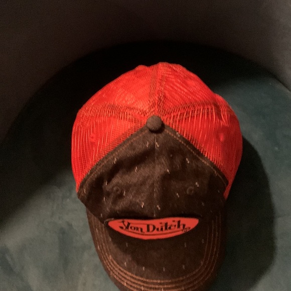 Von Dutch trucker hat - Picture 6 of 6